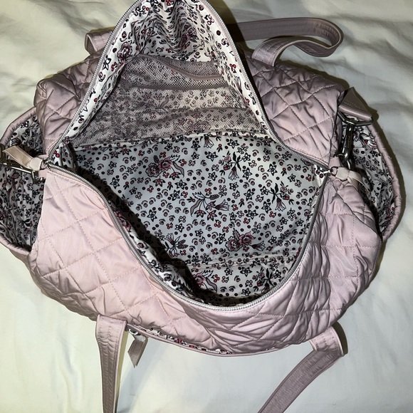 Vera Bradley mauve perfomance twill medium duffel bag - Picture 3 of 6